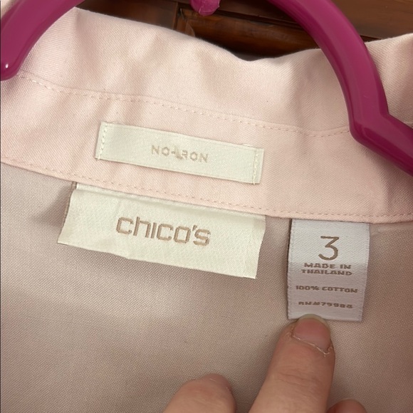 Light Pink Button-Up Shirt - Picture 2 of 3